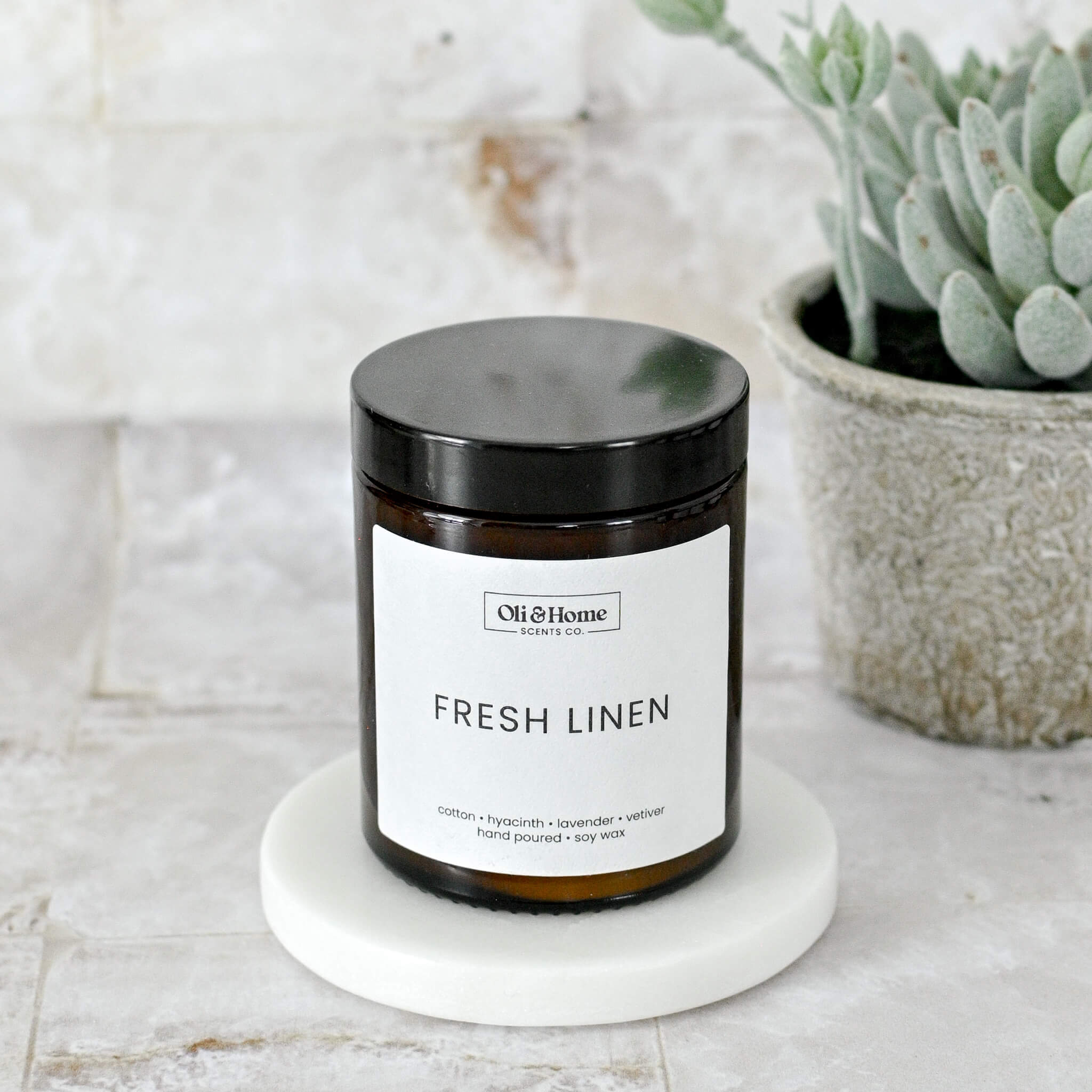 Fresh Linen Scented Candle